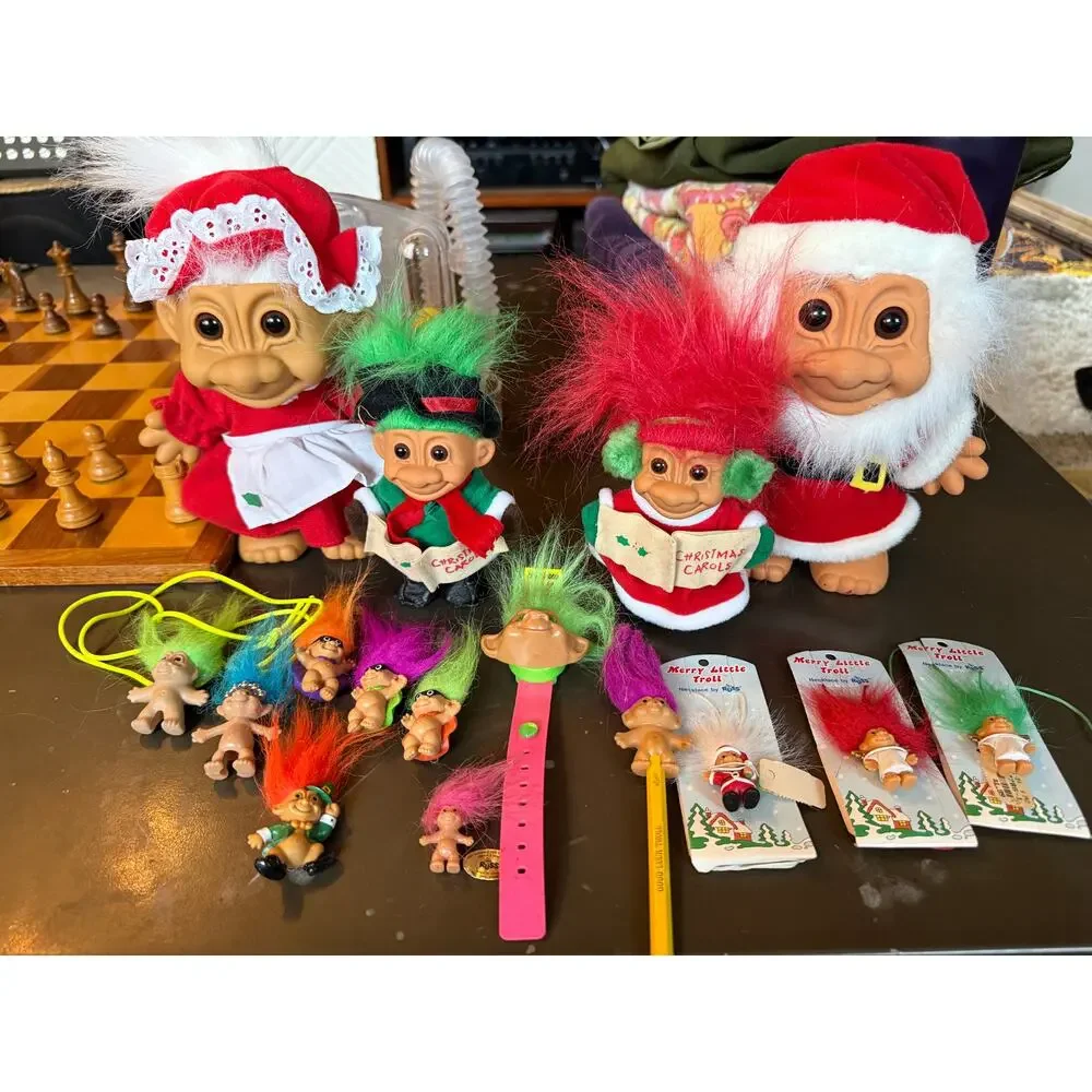13 Vintage Russ Troll Christmas Dolls Santa Mrs Clause Carolers Large 8